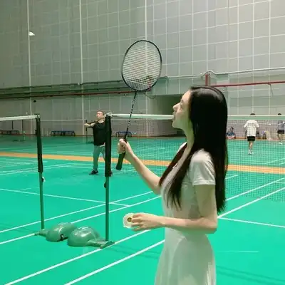 袁巧